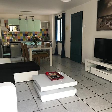 דירות פרונטיניאן La Largatera מראה חיצוני תמונה